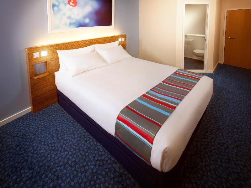 Travelodge Leatherhead Eksteriør billede
