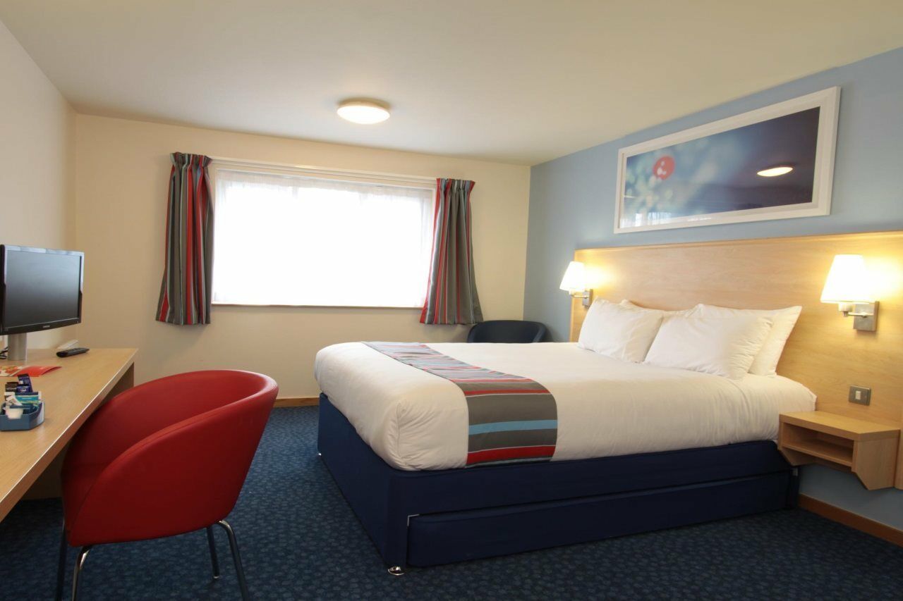 Travelodge Leatherhead Eksteriør billede